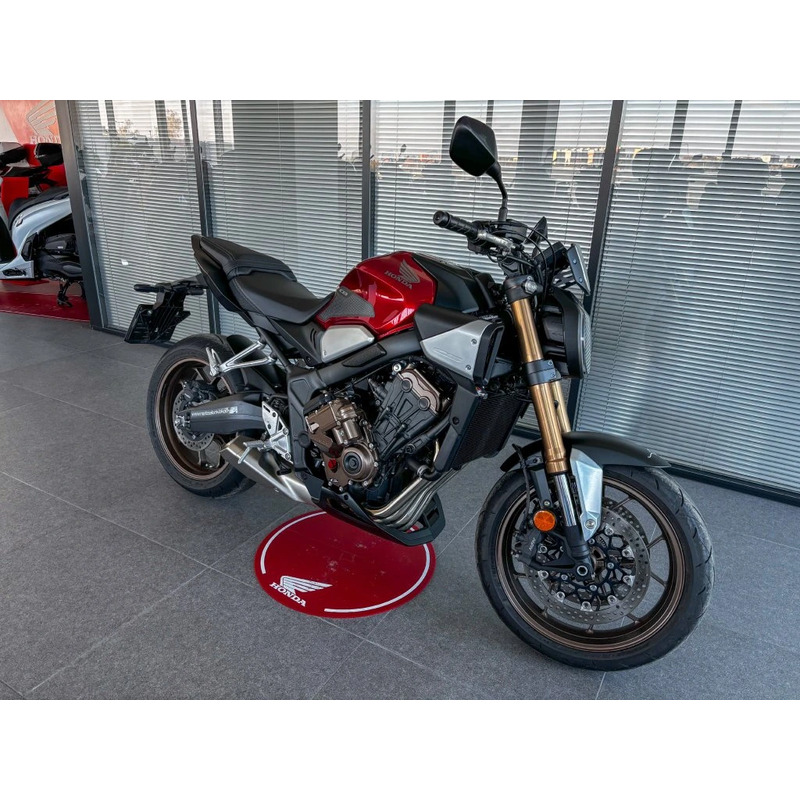Honda CB 650 R E-Clutch