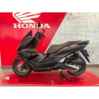 Honda PCX 125 Black