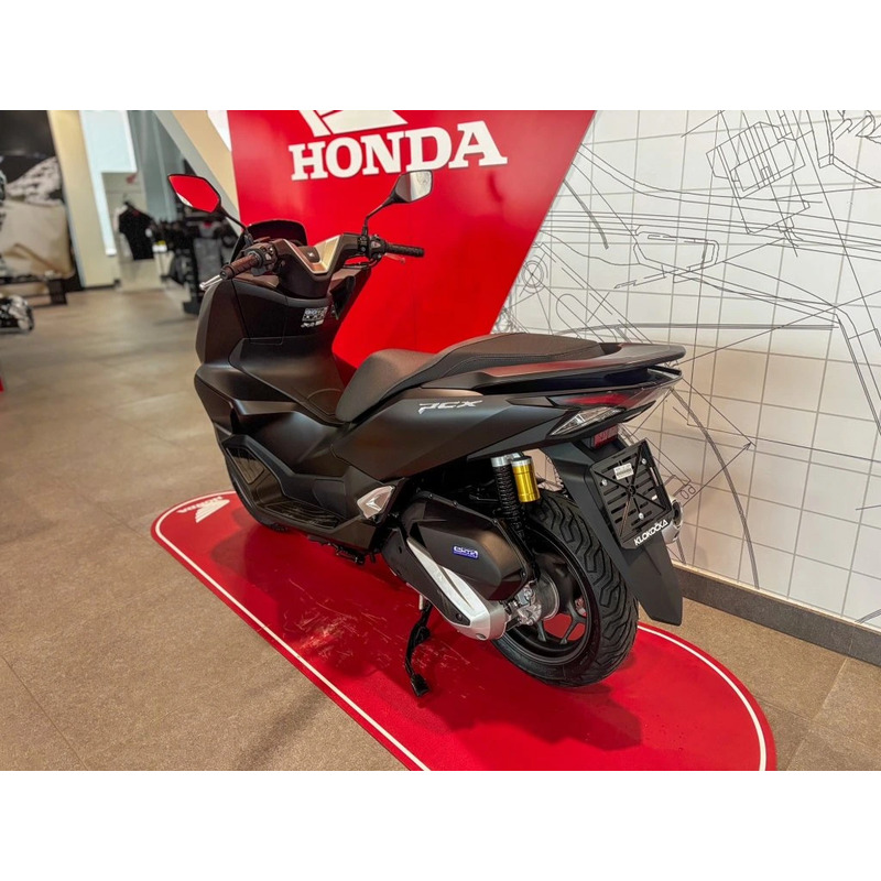 Honda PCX 125 Black